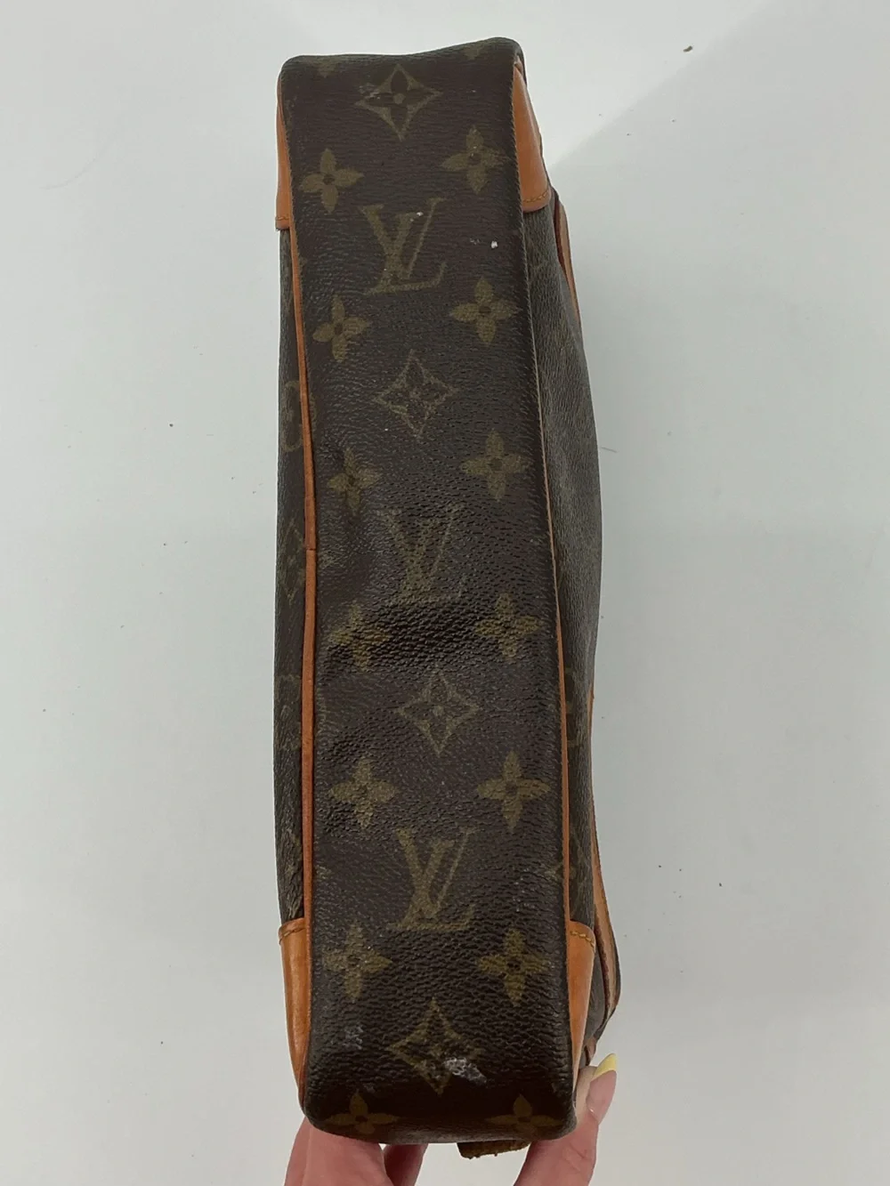 Louis Vuitton authentic louis